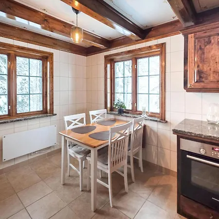 Semesterbostad Beautiful In Skollenborg