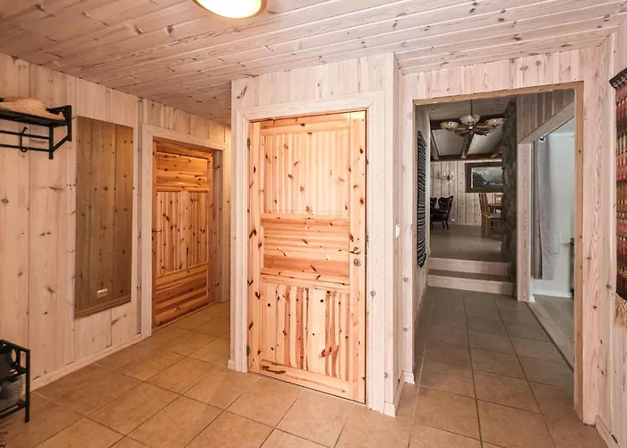 Semesterbostad Beautiful In Skollenborg